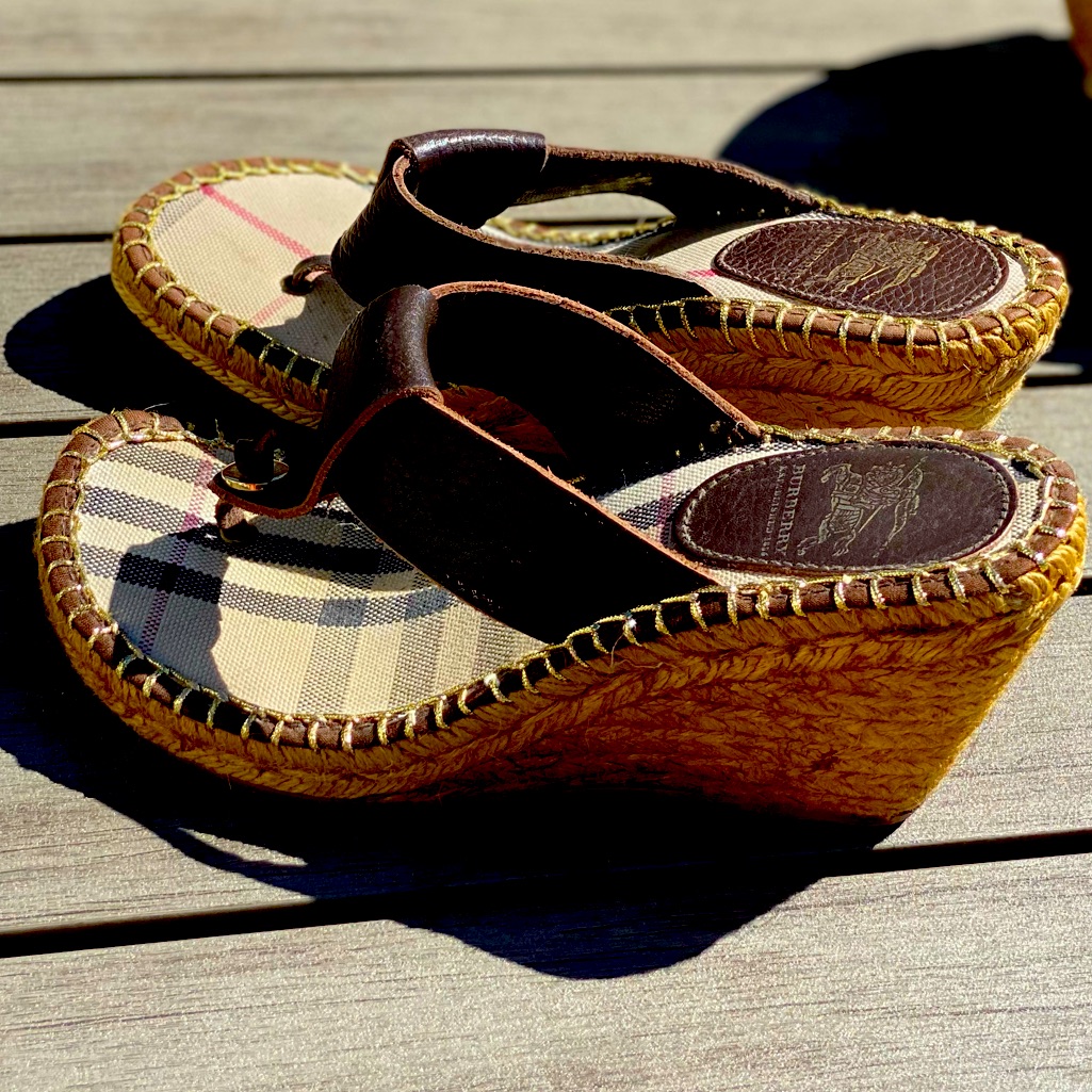 Euc!! Womens Burberry Heeled Espadrilles! Us Size 5, Eu 35. Pristine!